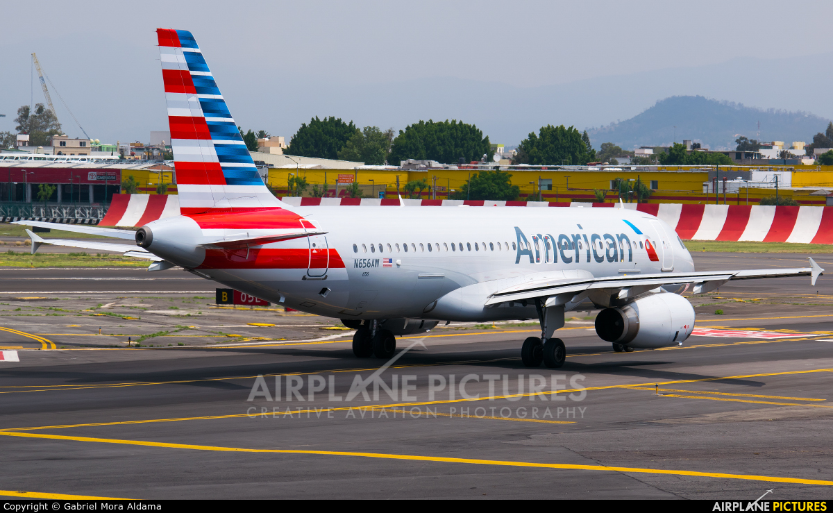 American Airlines N656AW aircraft at Mexico City - Licenciado Benito Juarez Intl