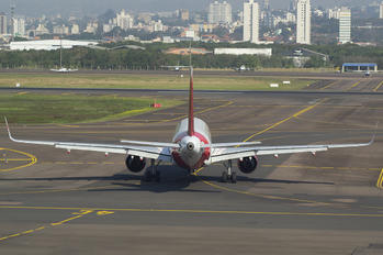 PR-OCH - Avianca Brasil Airbus A320