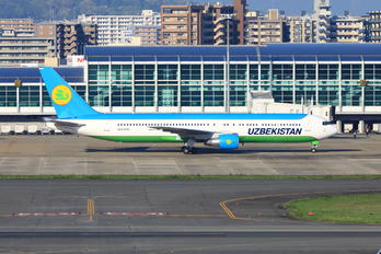 UK67005 - Uzbekistan Airways Boeing 767-300ER