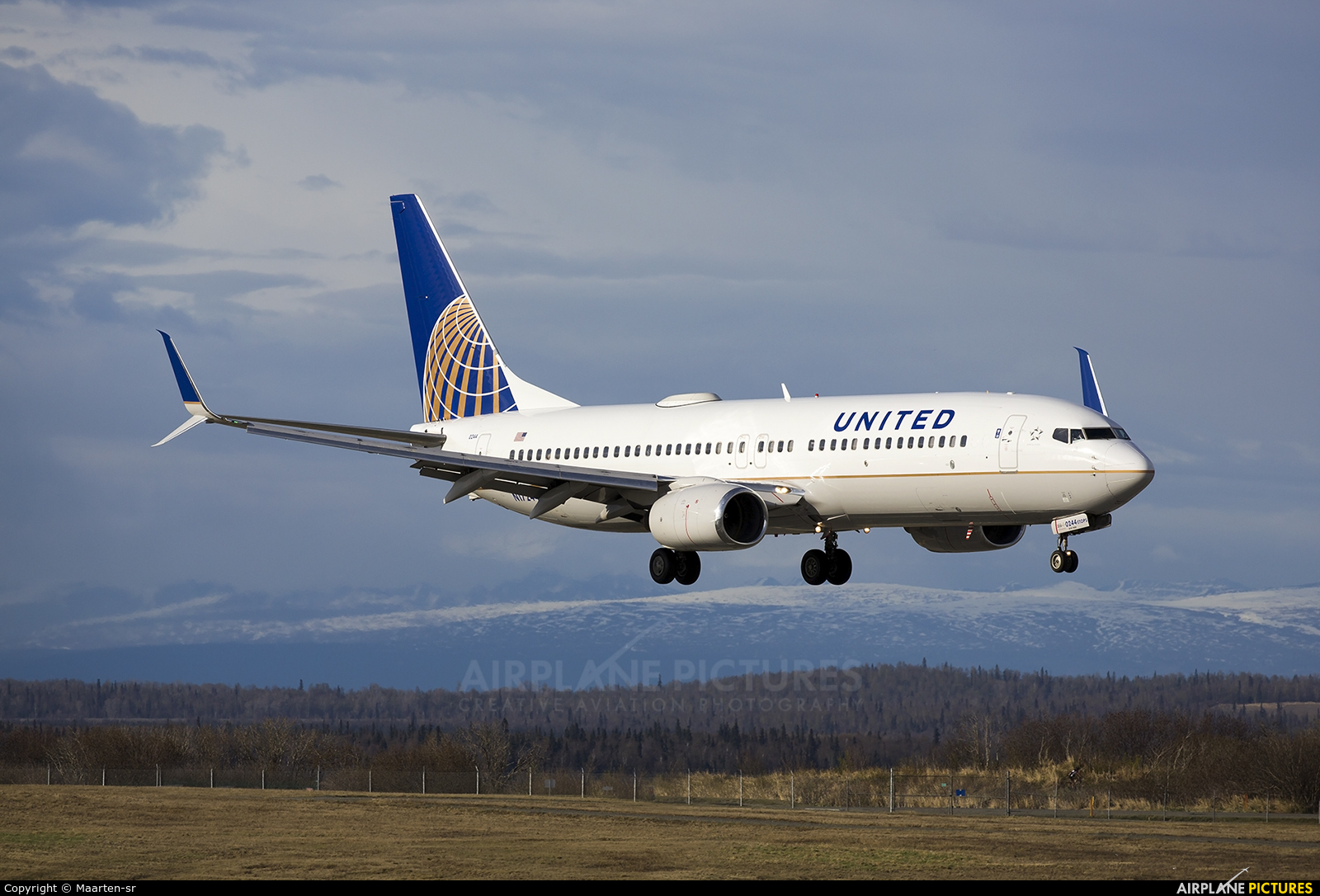 United Airlines N17244 aircraft at Anchorage - Ted Stevens Intl / Kulis Air National Guard Base