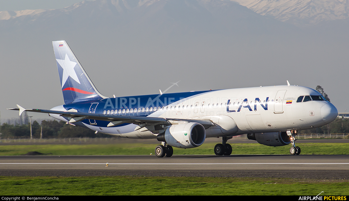 LAN Airlines CC-BFB aircraft at Santiago de Chile - Arturo Merino Benítez Intl