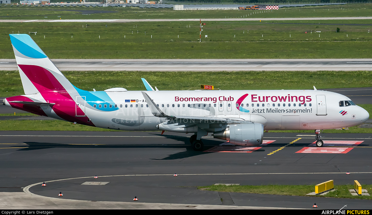Eurowings D-AEWM aircraft at Düsseldorf