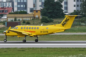 D-CUTE - ADAC Luftrettung Beechcraft 300 King Air 350