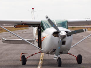 CS-EBC - Sky Wings Cessna 182 Skylane (all models except RG)