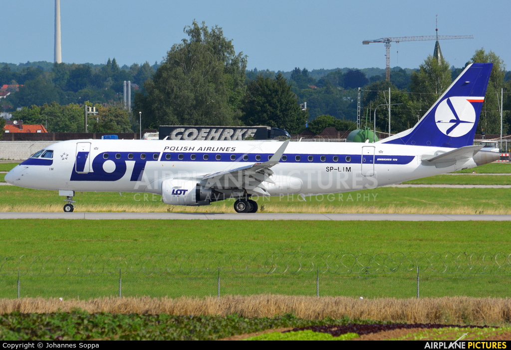 LOT - Polish Airlines SP-LIM aircraft at Stuttgart