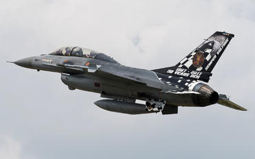 FB-24 - Belgium - Air Force General Dynamics F-16BM Fighting Falcon