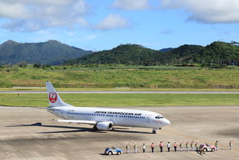 JA8995 - JAL - Japan Transocean Air Boeing 737-400