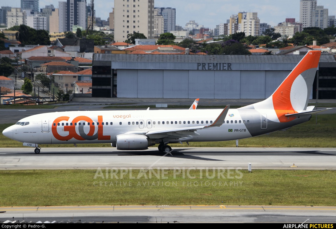 GOL Transportes Aéreos  PR-GTB aircraft at São Paulo - Congonhas