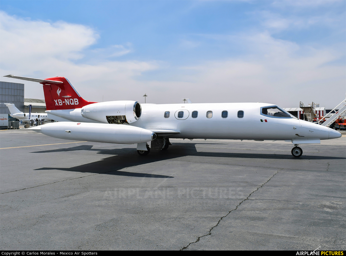 Private XB-NQB aircraft at Toluca Intl