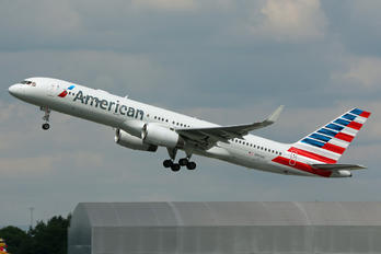 N184AN - American Airlines Boeing 757-200