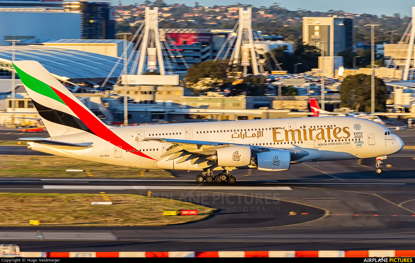 Emirates Airlines A6-EEG aircraft at Sydney - Kingsford Smith Intl, NSW
