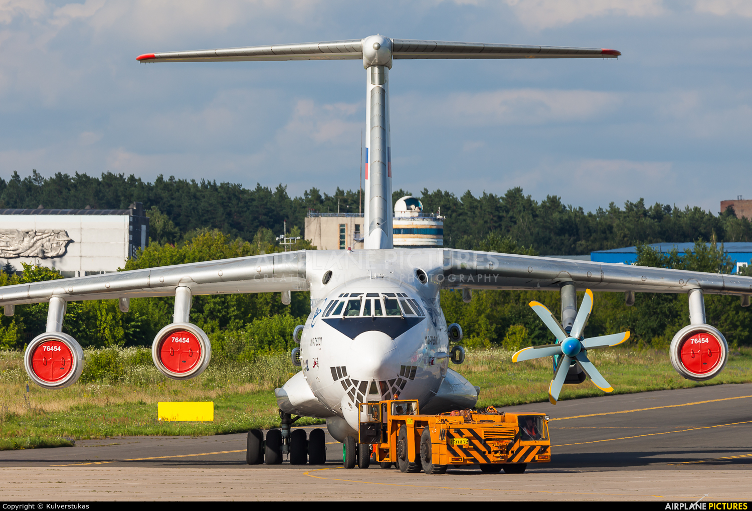 Gromov Flight Research Institute 76492 aircraft at Ramenskoye - Zhukovsky
