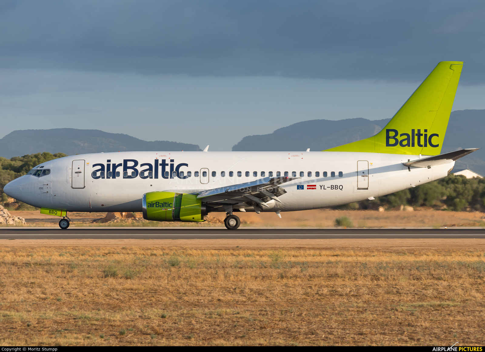 Air Baltic YL-BBQ aircraft at Palma de Mallorca