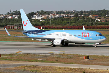 OO-TUV - TUI Airlines Belgium Boeing 737-800