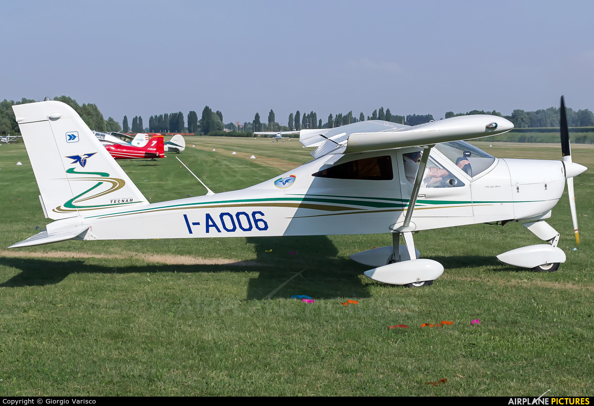 Private I-A006 aircraft at Montagnana