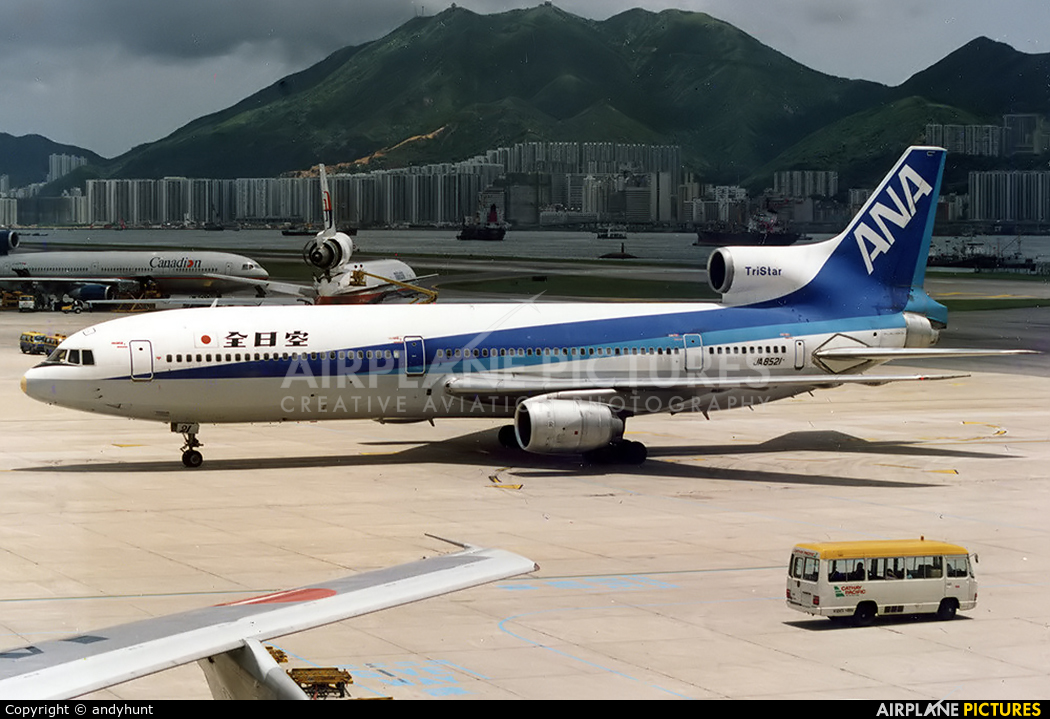 JA8521 - ANA - All Nippon Airways Lockheed L-1011-1 Tristar at HKG 