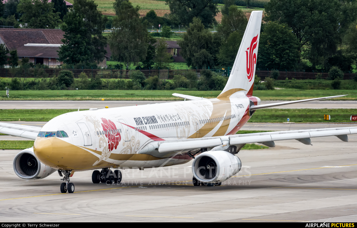 Air China B-6075 aircraft at Zurich