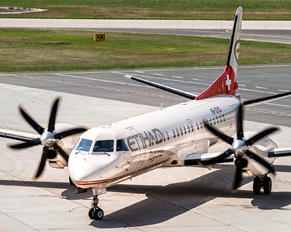 HB-IZH - Etihad Regional - Darwin Airlines SAAB 2000