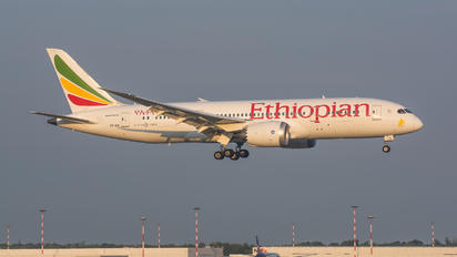 ET-ASI - Ethiopian Airlines Boeing 787-8 Dreamliner
