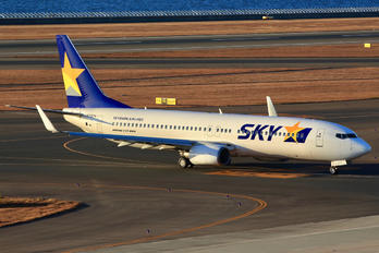 JA737Y - Skymark Airlines Boeing 737-800