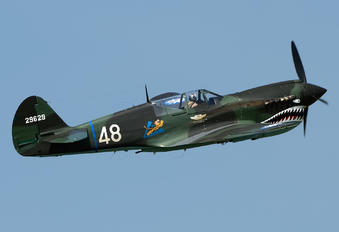 N1226N - Private Curtiss P-40N Warhawk