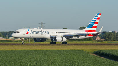 N184AN - American Airlines Boeing 757-200