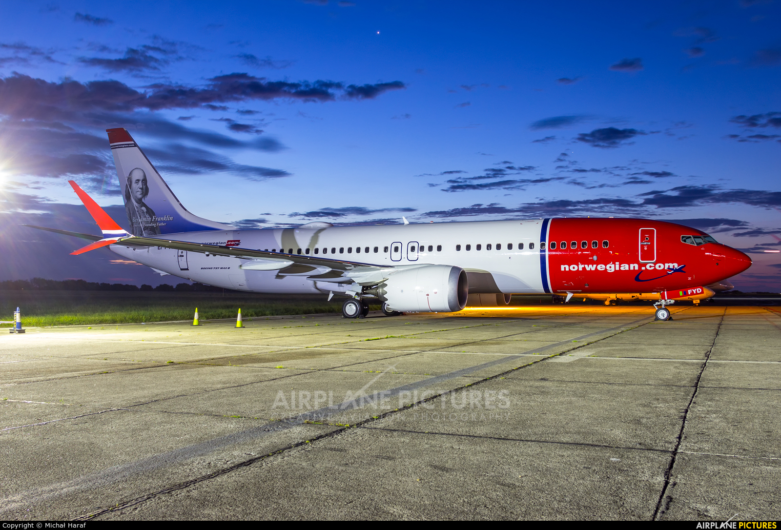Norwegian Air International EI-FYD aircraft at Dublin