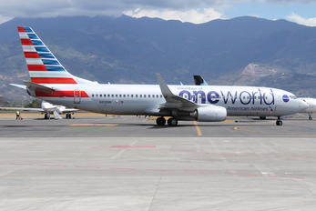 N838NN - American Airlines Boeing 737-800