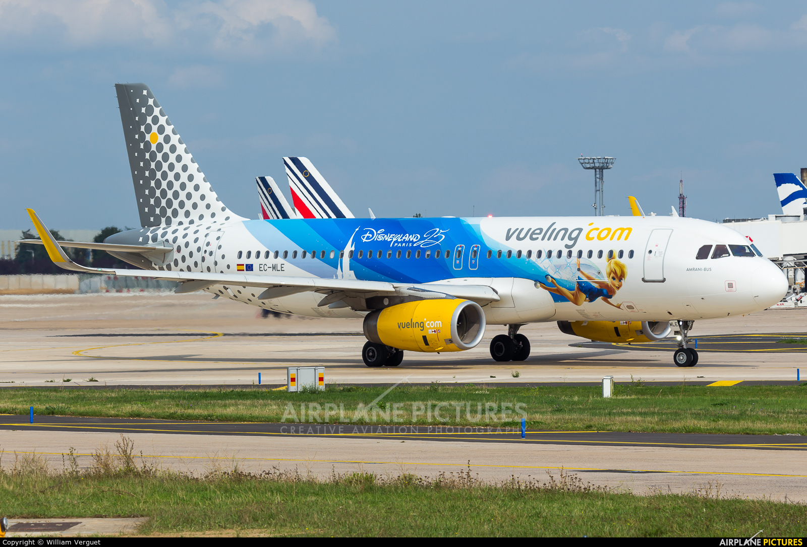 Vueling Airlines EC-MLE aircraft at Paris - Orly