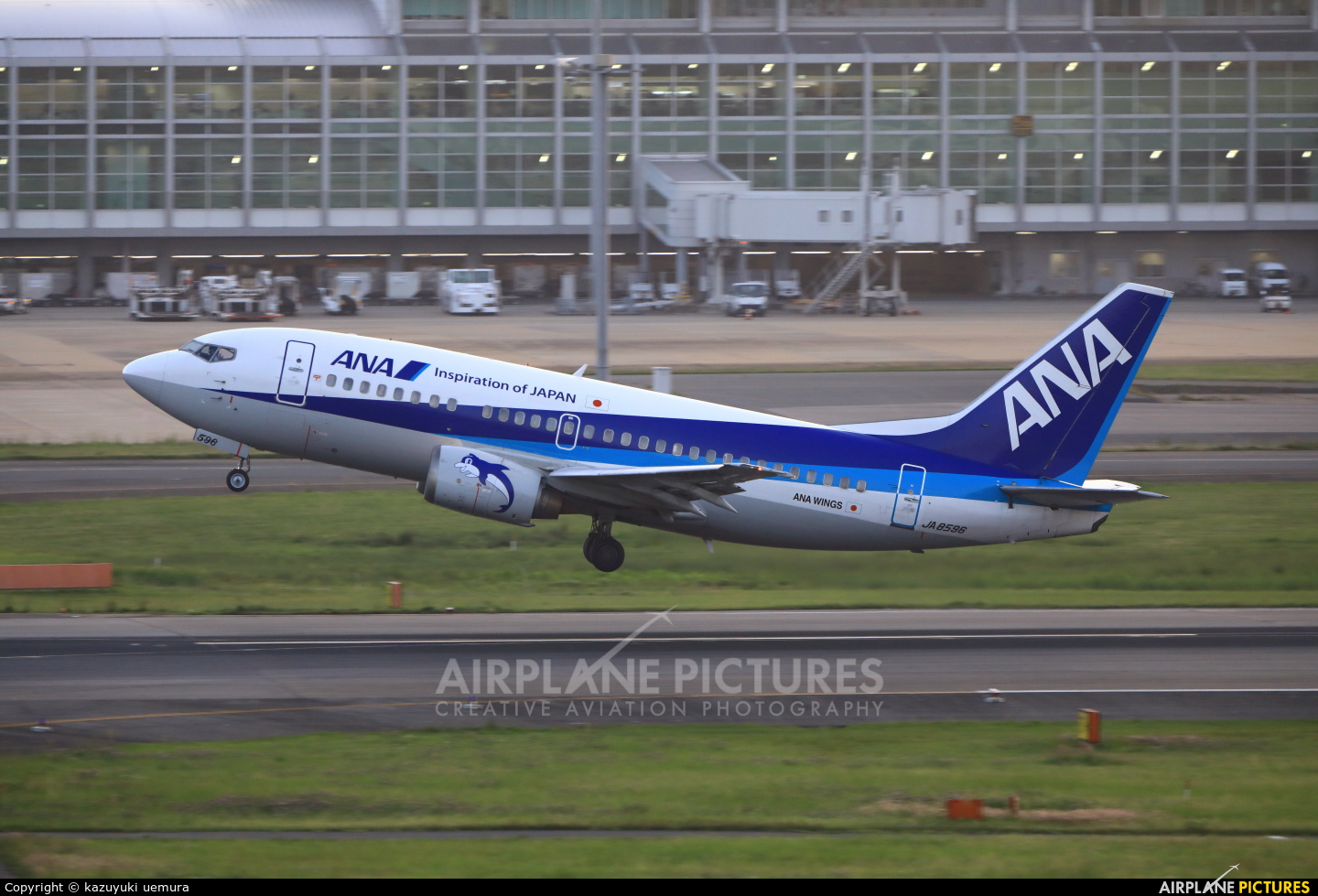 ANA Wings JA8596 aircraft at Fukuoka