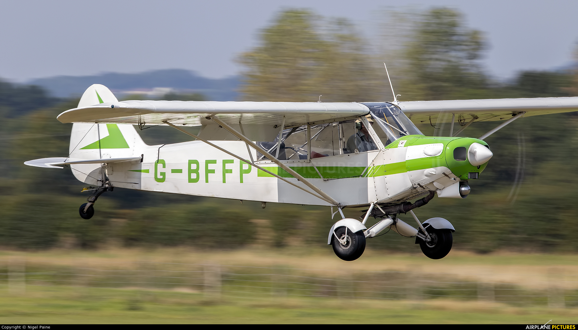 Private G-BFFP aircraft at Lashenden / Headcorn