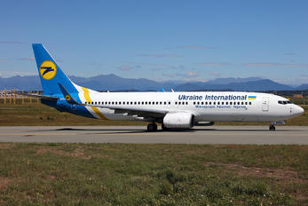 UR-PSH - Air Ukraine Boeing 737-800