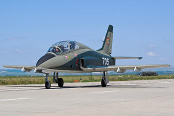 705 - Romania - Air Force IAR Industria Aeronautică Română IAR 99 Şoim