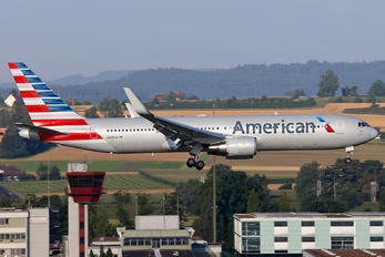 N393AN - American Airlines Boeing 767-300ER