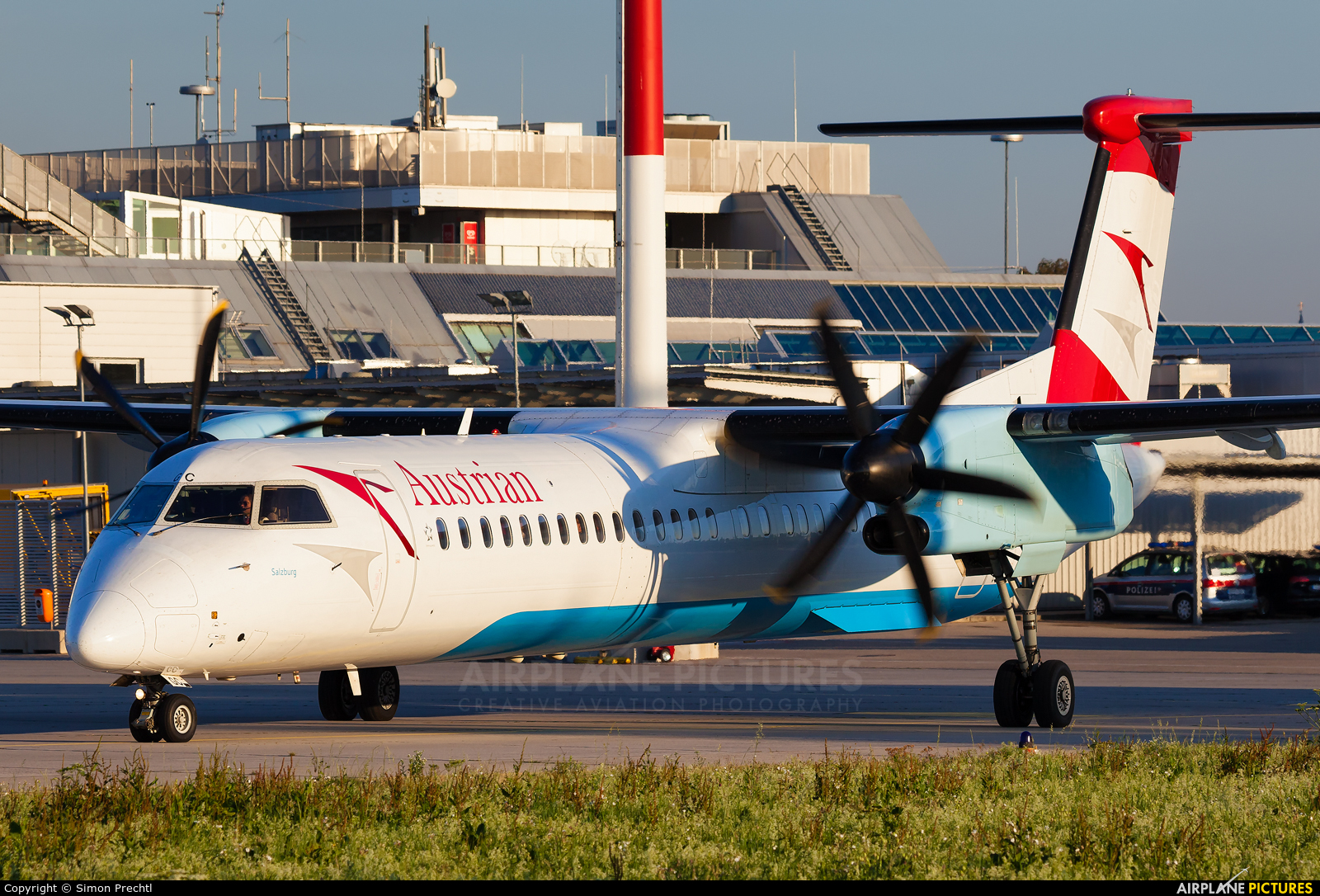 Austrian Airlines/Arrows/Tyrolean OE-LGC aircraft at Linz