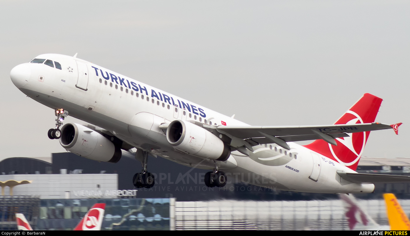 Turkish Airlines TC-JPB aircraft at Vienna - Schwechat
