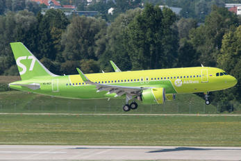 VQ-BCF - S7 Airlines Airbus A320 NEO