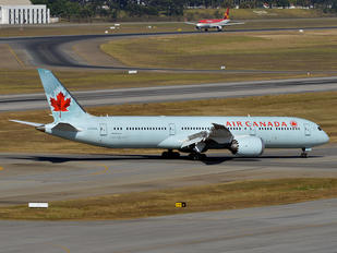 C-FPQB - Air Canada Boeing 787-9 Dreamliner