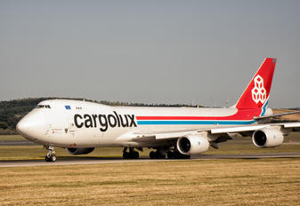 LX-VCE - Cargolux Boeing 747-8F