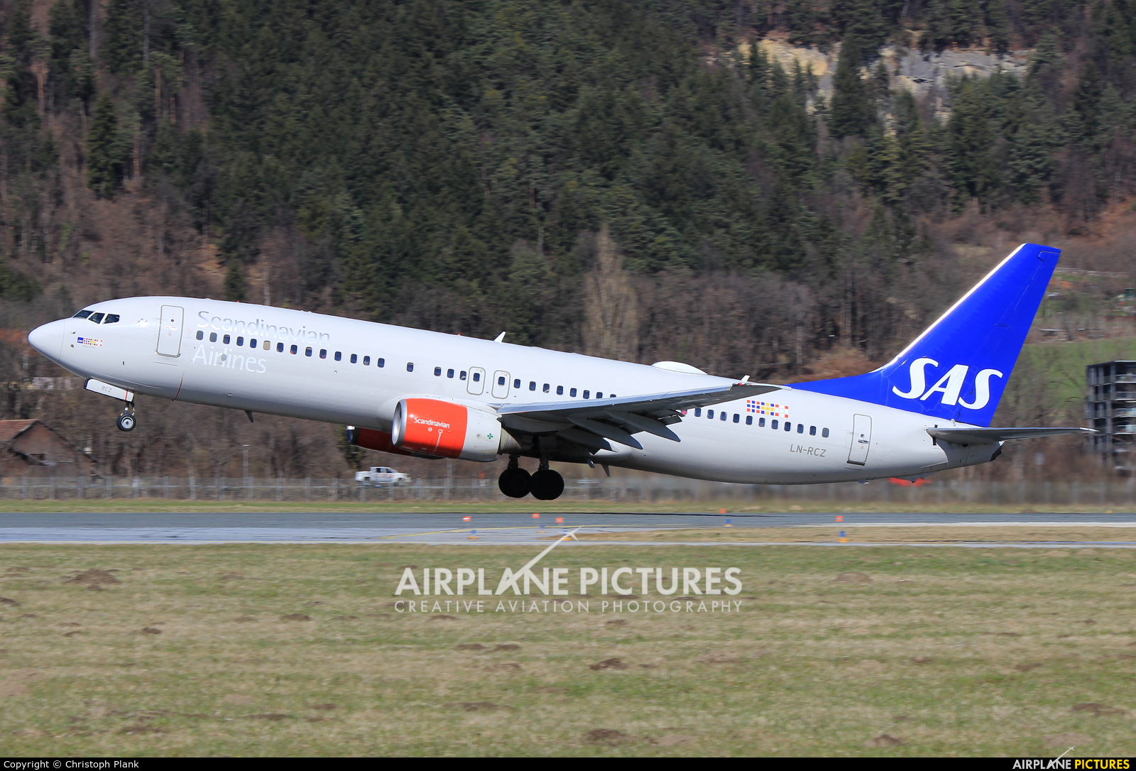 SAS - Scandinavian Airlines LN-RCZ aircraft at Innsbruck