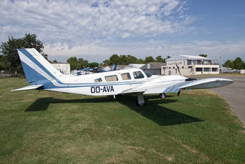 OO-AVA - Private Piper PA-34 Seneca
