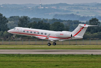 0001 - Poland - Air Force Gulfstream Aerospace G-V, G-V-SP, G500, G550