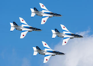 - - Japan - ASDF: Blue Impulse Kawasaki T-4