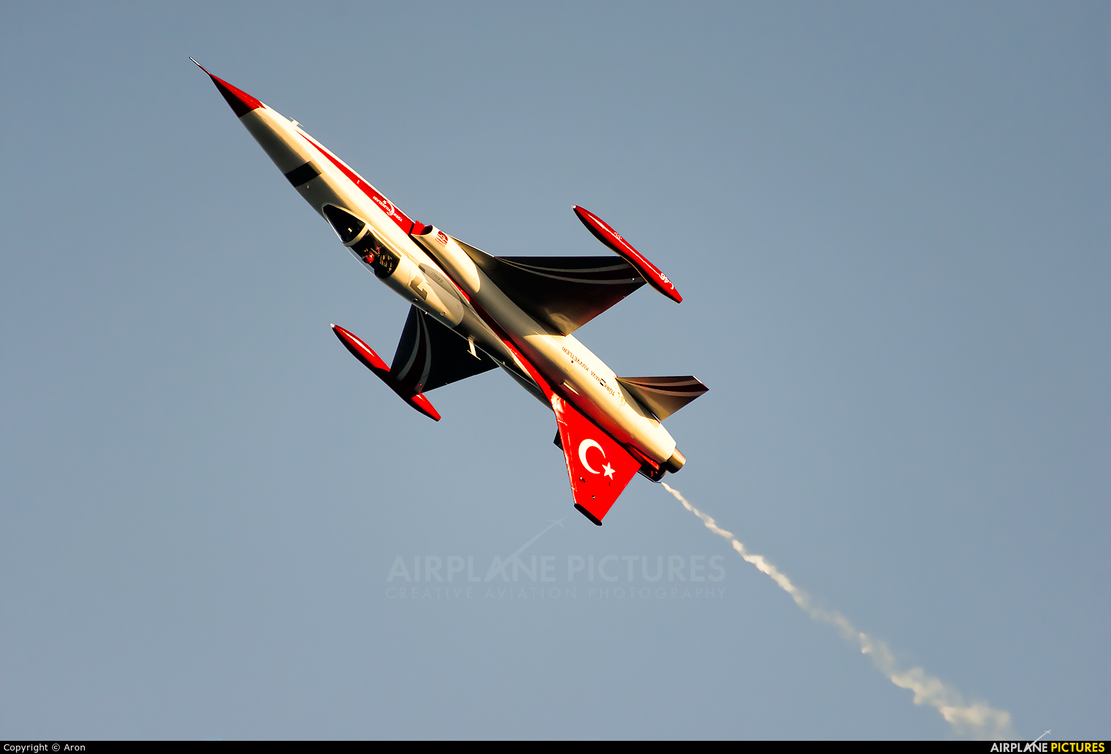 Turkey - Air Force : Turkish Stars 70-3046 aircraft at Málaga - Torre del Mar