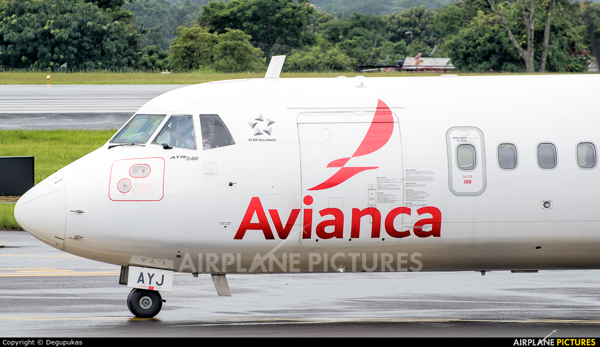 Avianca HR-AYJ aircraft at San Jose - Juan Santamaría Intl