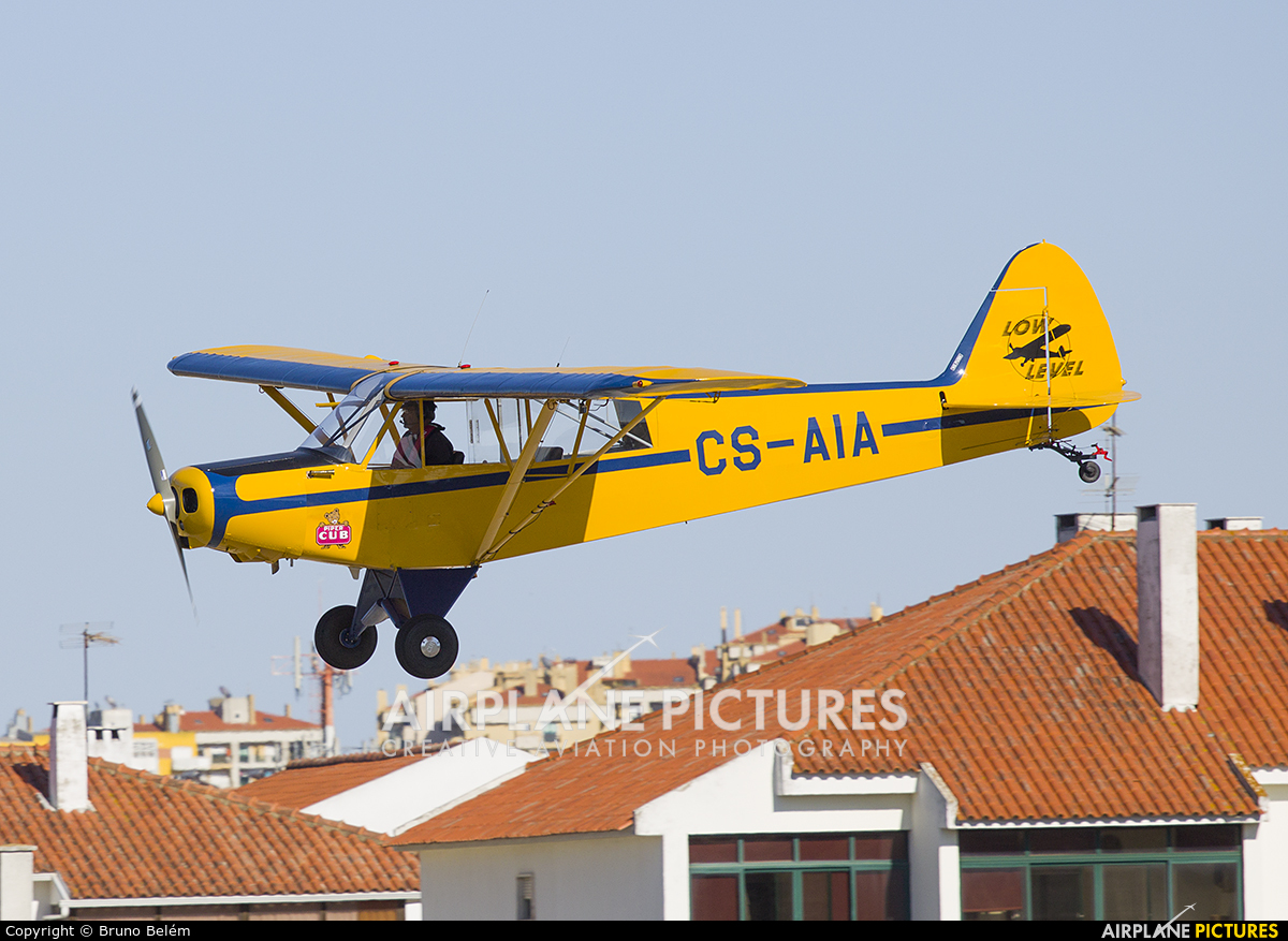 Private CS-AIA aircraft at Cascais