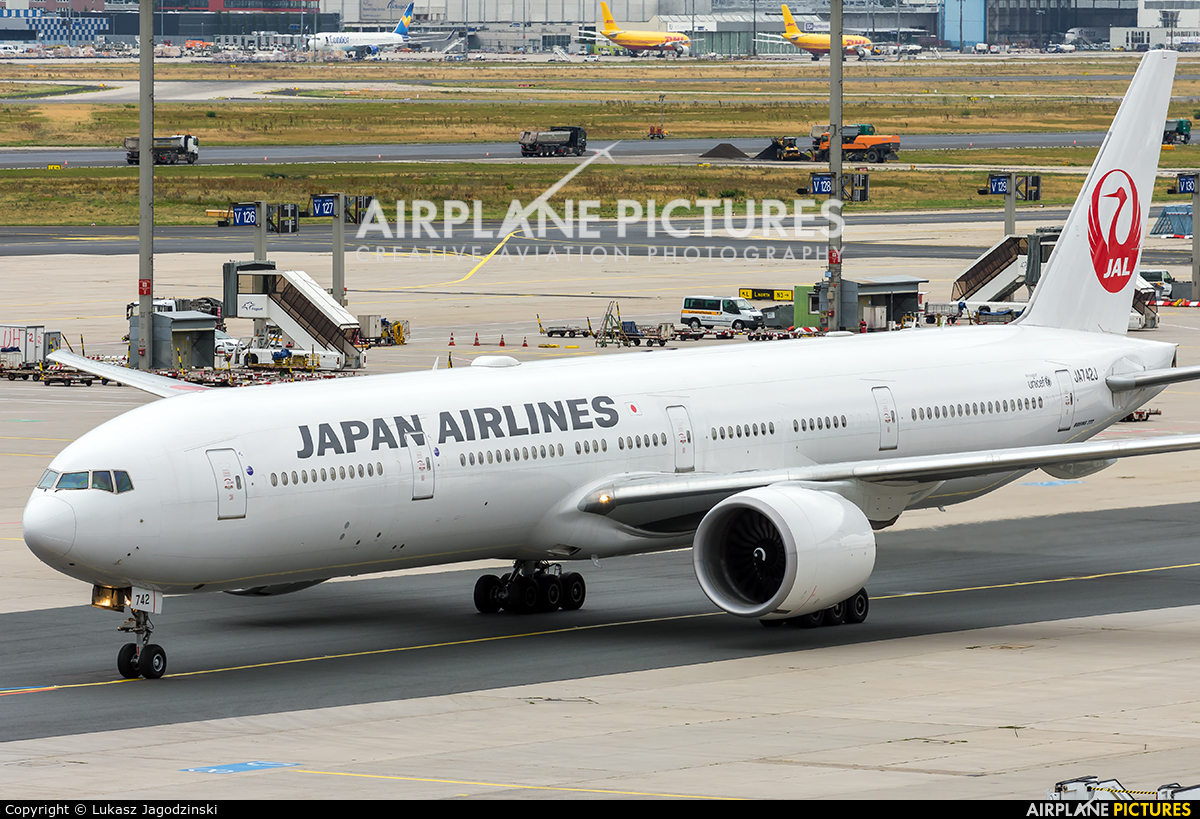 JAL - Japan Airlines JA742J aircraft at Frankfurt