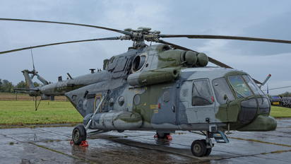 9825 - Czech - Air Force Mil Mi-171