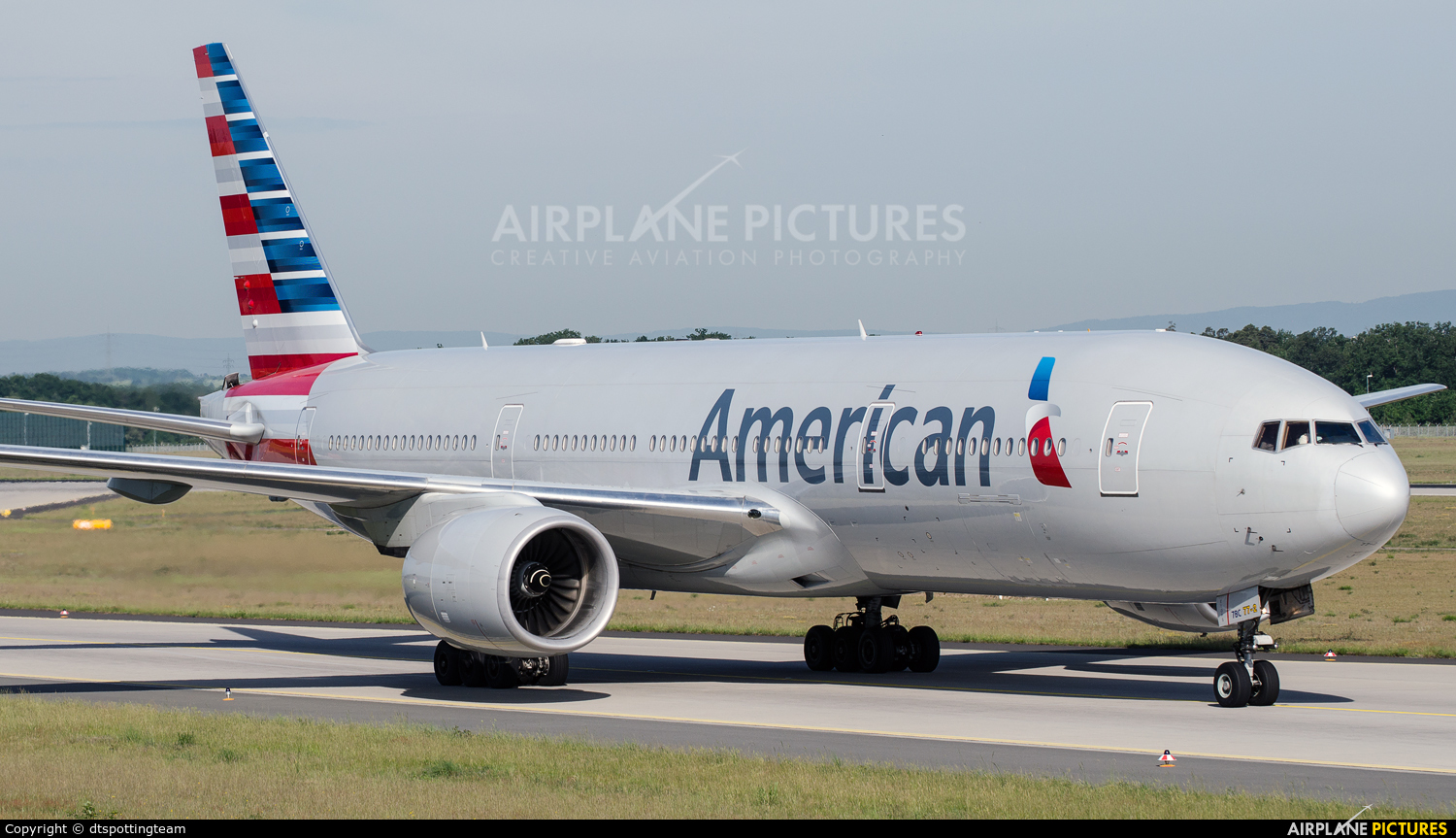 American Airlines N794AN aircraft at Frankfurt