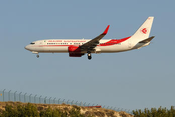 7T-VKE - Air Algerie Boeing 737-800